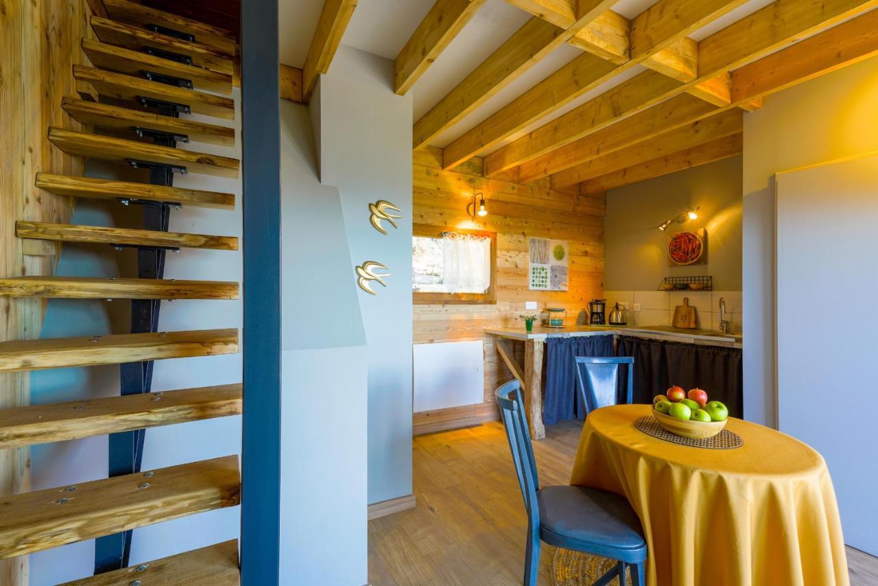Le Mont Besset Bed & Breakfast Lalouvesc Exterior photo