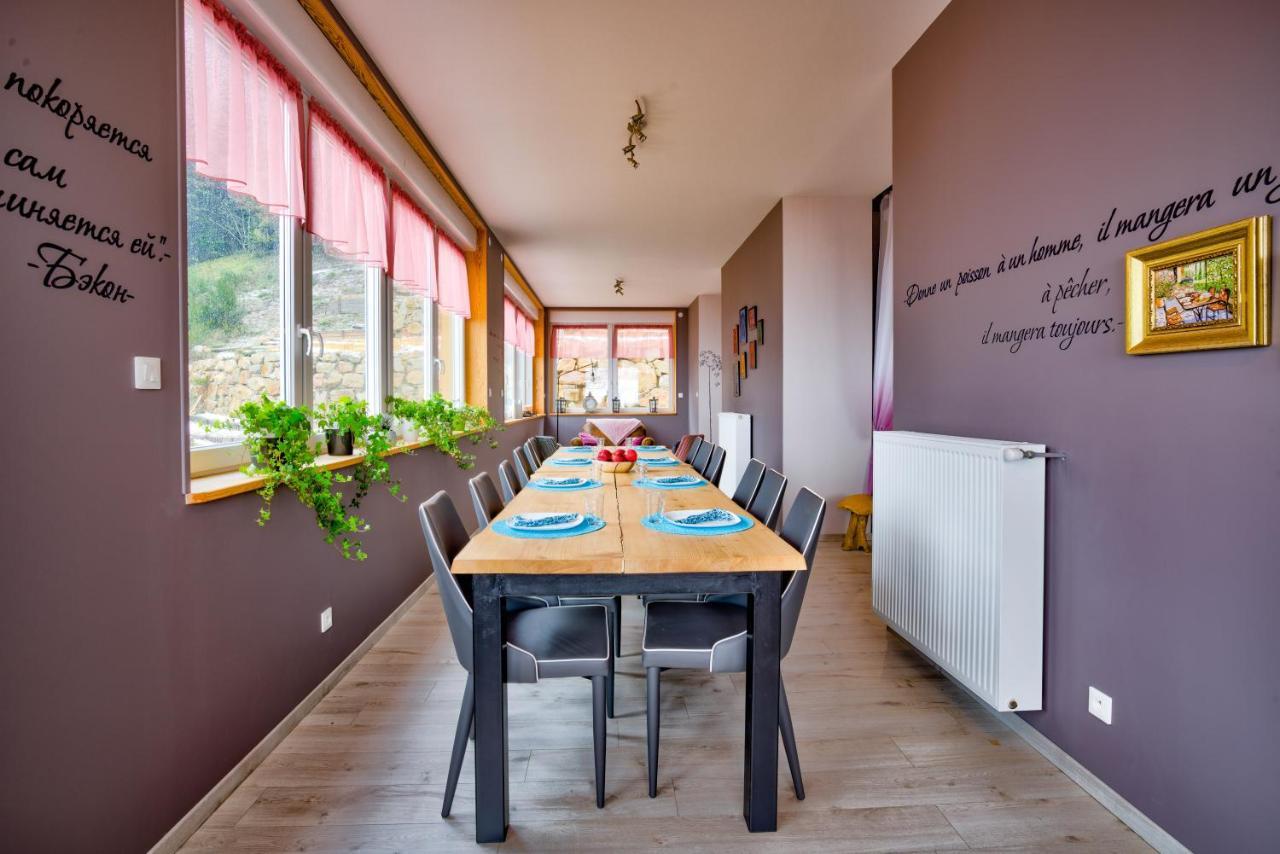 Le Mont Besset Bed & Breakfast Lalouvesc Exterior photo