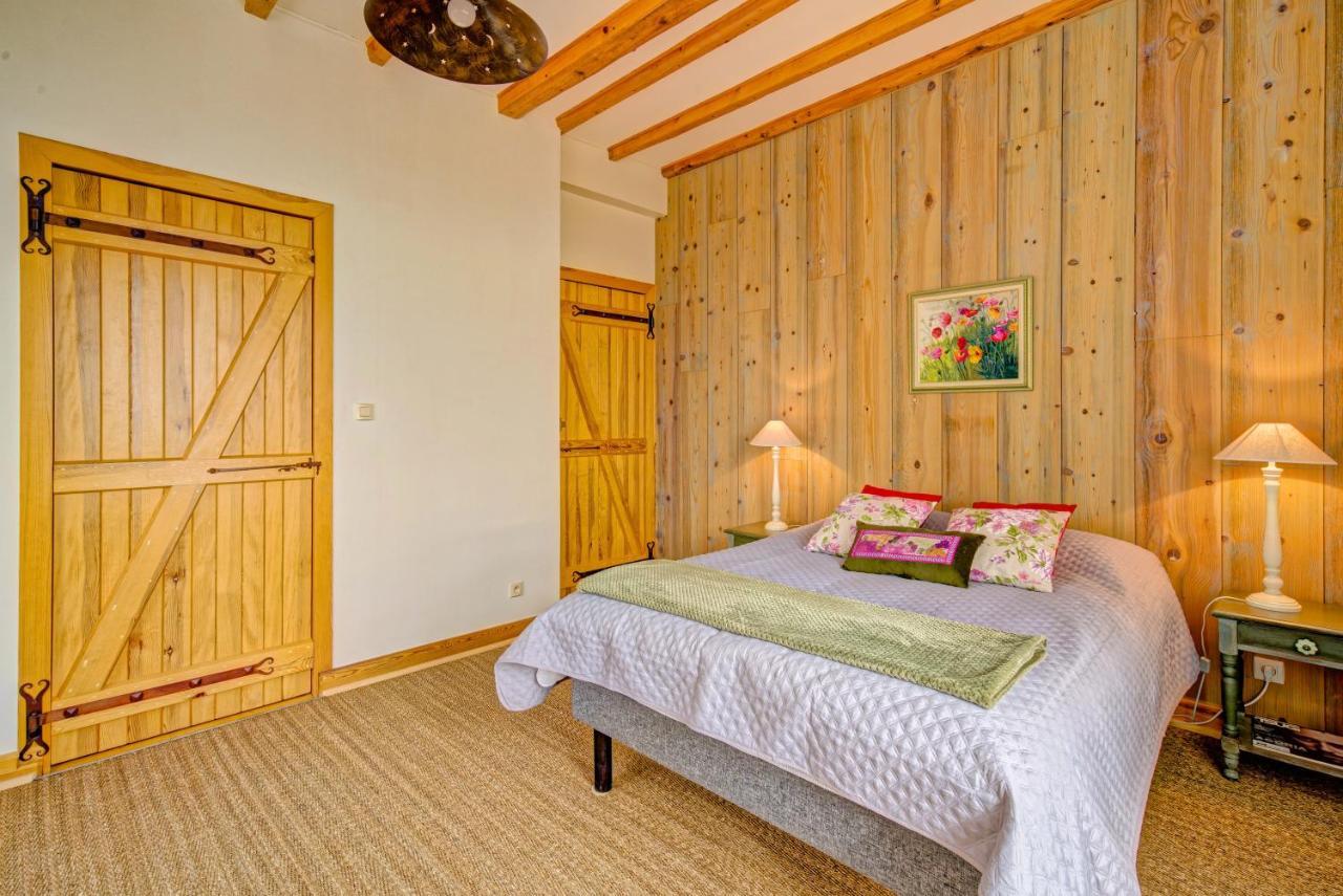 Le Mont Besset Bed & Breakfast Lalouvesc Exterior photo